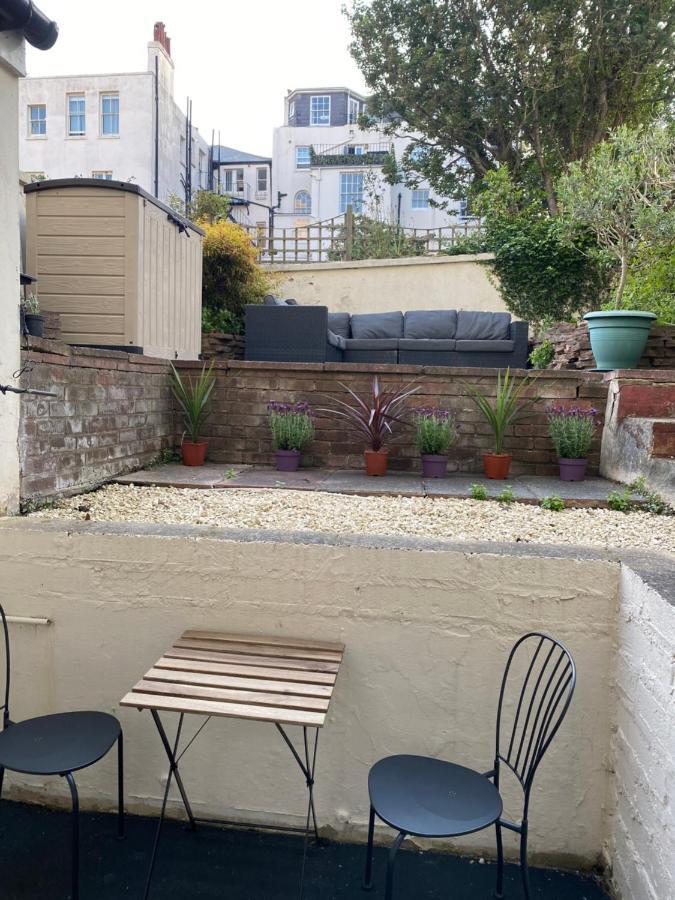 Stylish Central Basement Studio, With Outdoor Space Brighton Bagian luar foto